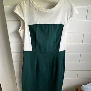 Theory Work Dress - Emerald green and white.
